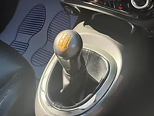 Used 2012 Nissan Juke Tekna Grey - Interior and Exterior details 12