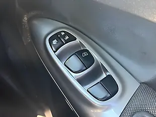 Used 2012 Nissan Juke Tekna Grey - Interior and Exterior details 17