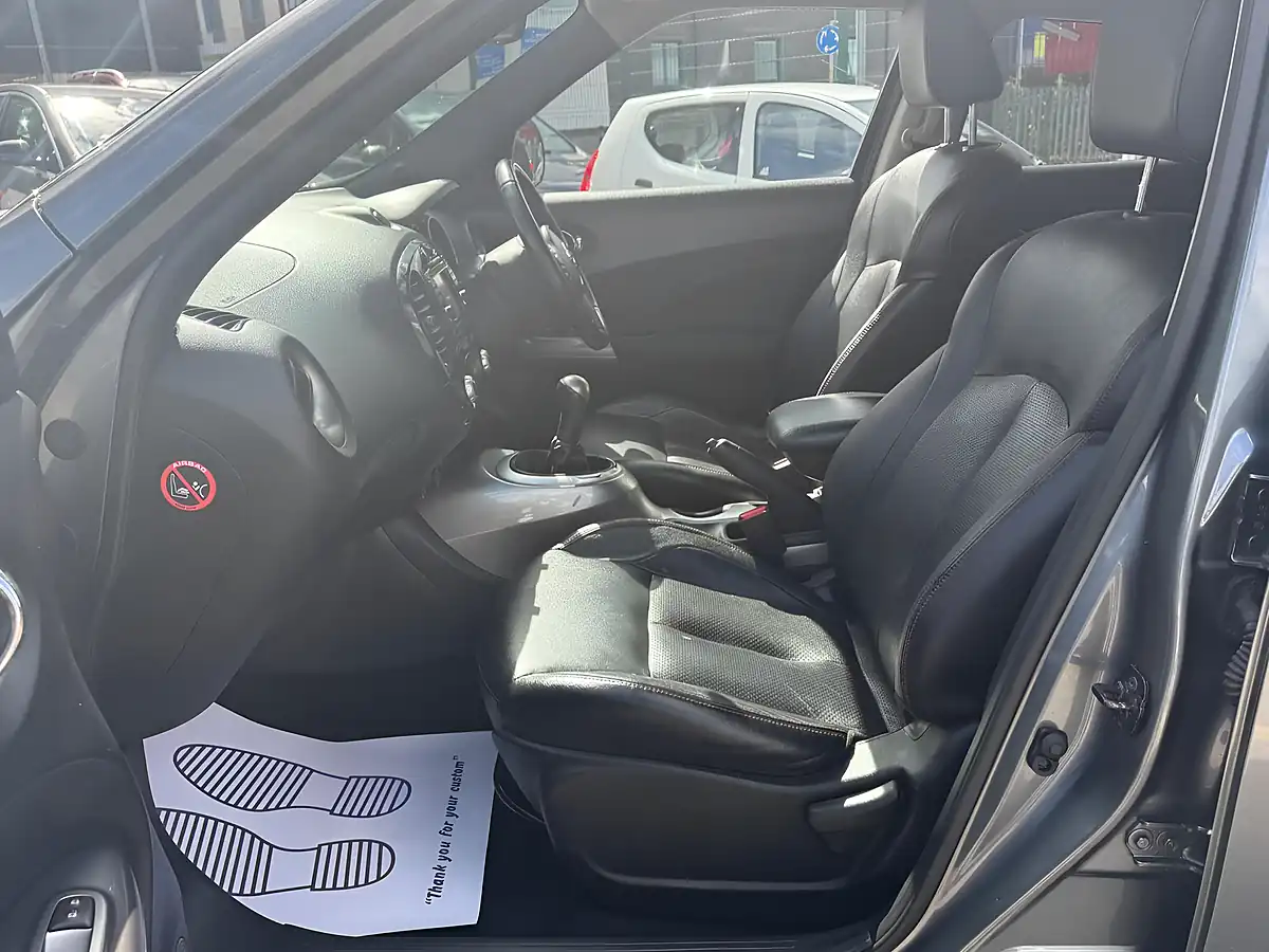 Used 2012 Nissan Juke Tekna Grey - Interior and Exterior details 19
