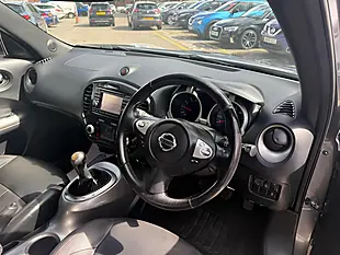 Used 2012 Nissan Juke Tekna Grey - Interior and Exterior details 8