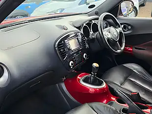 Used 2012 Nissan Juke Tekna Red - Interior and Exterior details 11