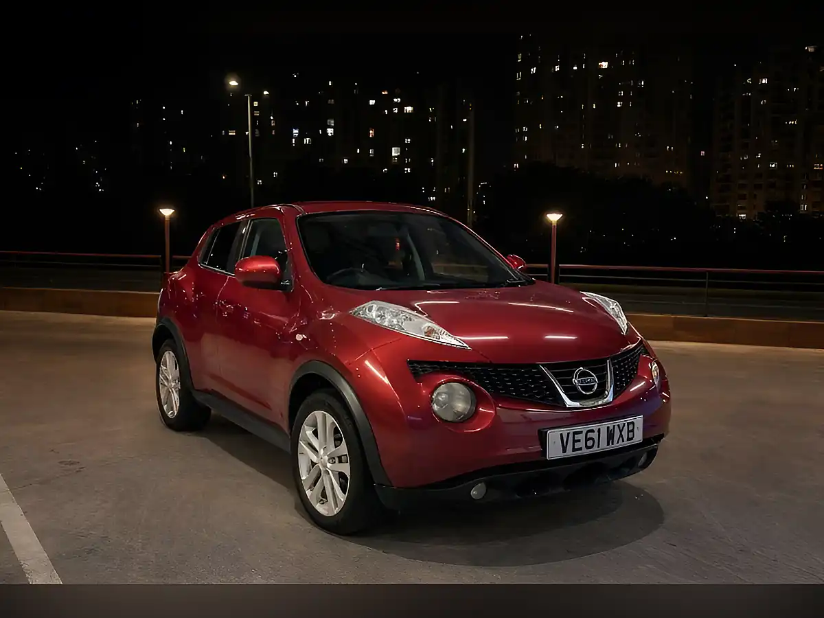 Used 2012 Nissan Juke Tekna Red - Interior and Exterior details 2