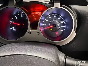 Used 2012 Nissan Juke Tekna Red - Interior and Exterior details 5