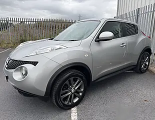 Used 2012 Nissan Juke Tekna Silver - Interior and Exterior details 2