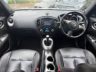 Used 2012 Nissan Juke Tekna Silver - Interior and Exterior details 12