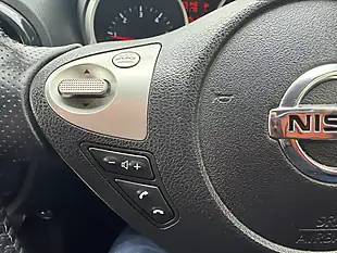 Used 2012 Nissan Juke Tekna Silver - Interior and Exterior details 17