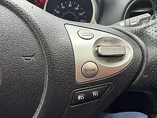 Used 2012 Nissan Juke Tekna Silver - Interior and Exterior details 18