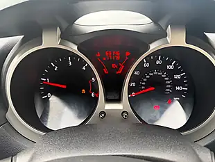 Used 2012 Nissan Juke Tekna Silver - Interior and Exterior details 19
