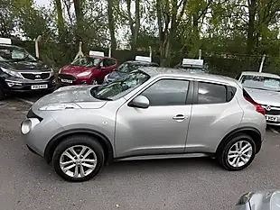 Used 2012 Nissan Juke Tekna Silver - Interior and Exterior details 3