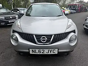 Used 2012 Nissan Juke Tekna Silver - Interior and Exterior details 9
