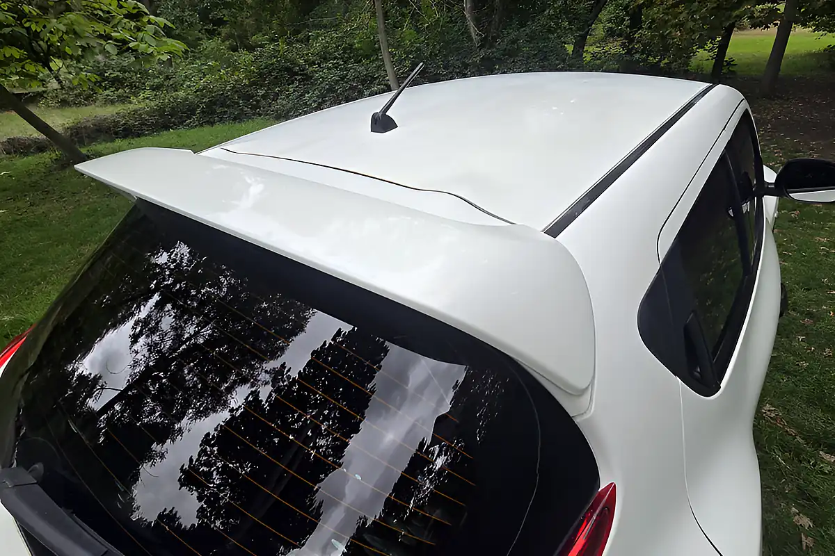 Used 2012 Nissan Juke Visia Pearl White - Interior and Exterior details 10