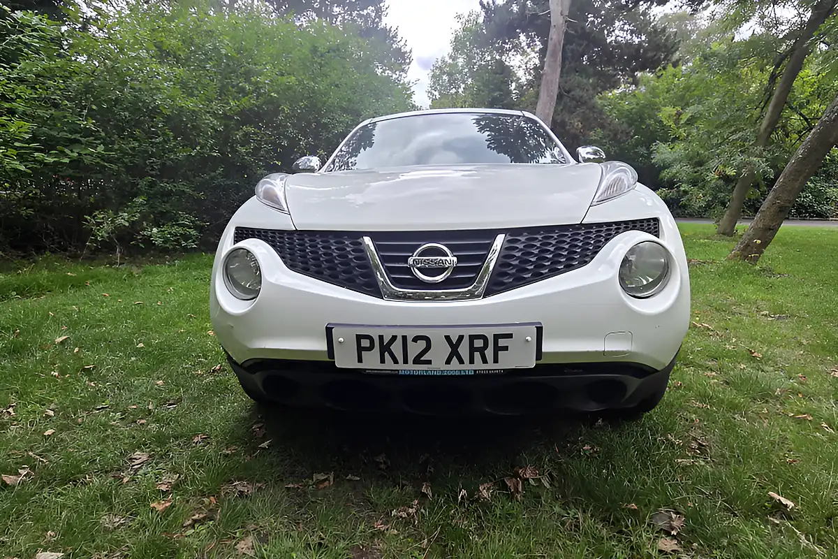 Used 2012 Nissan Juke Visia Pearl White - Interior and Exterior details 2