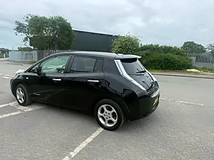 Used 2012 Nissan Leaf Black - Interior and Exterior details 12