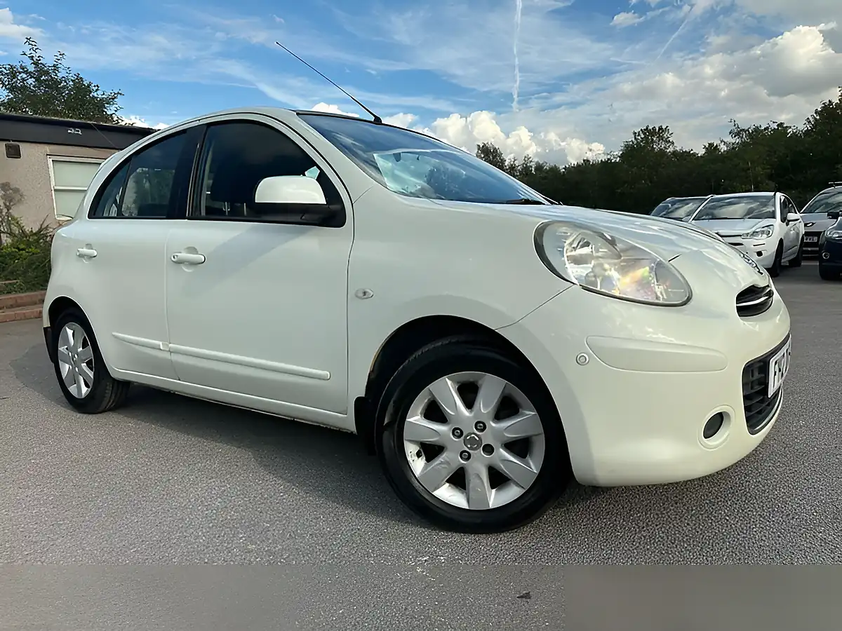 Used 2012 Nissan Micra Tekna White - Front View