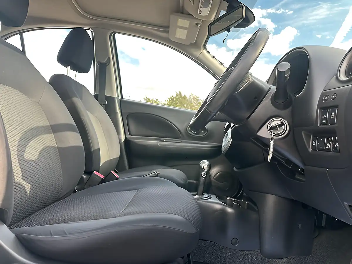 Used 2012 Nissan Micra Tekna White - Interior and Exterior details 8