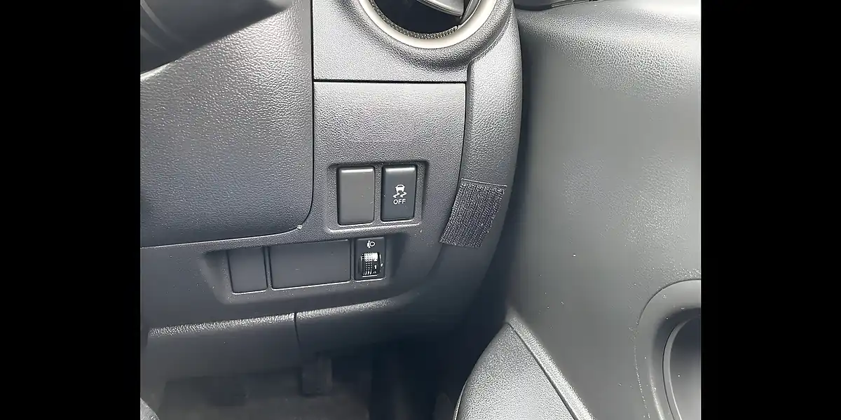 Used 2012 Nissan Micra Visia Grey - Interior and Exterior details 19