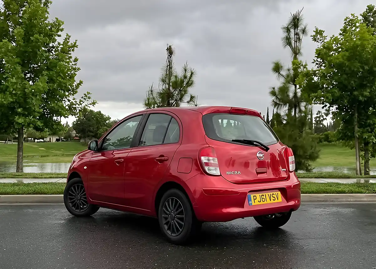 Used 2012 Nissan Micra Visia Red - Interior and Exterior details 5