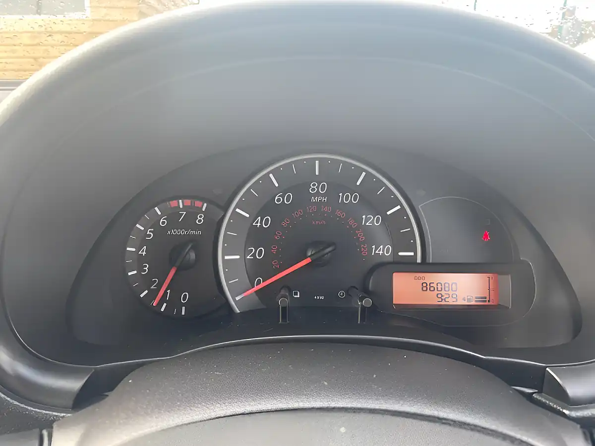 Used 2012 Nissan Micra Visia Silver - Interior and Exterior details 14