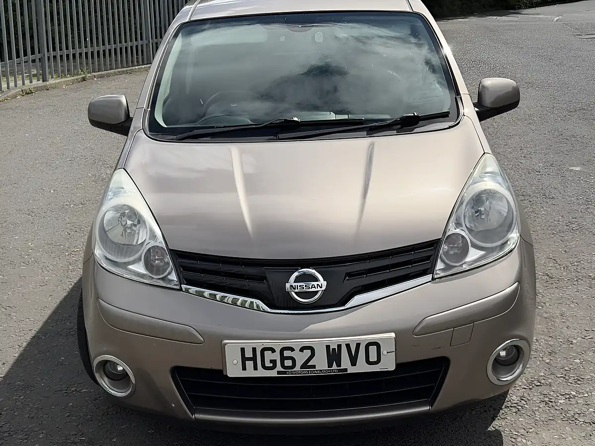 Used 2012 Nissan Note Tekna Plus Grey - Interior and Exterior details 4