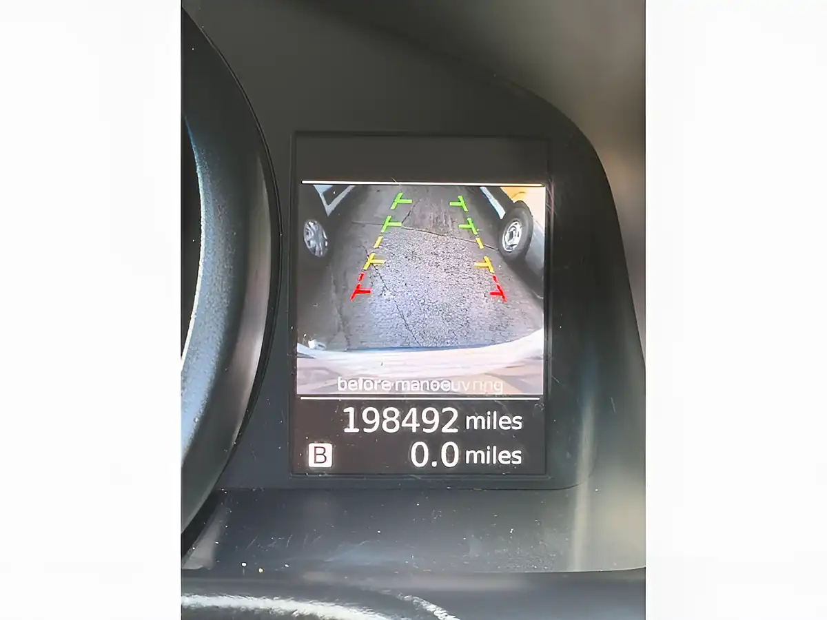 Used 2012 Nissan NV200 Se White - Interior and Exterior details 18