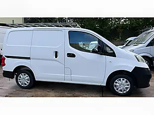 Used 2012 Nissan NV200 Se White - Interior and Exterior details 6