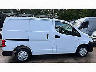 Used 2012 Nissan NV200 Se White - Interior and Exterior details 9