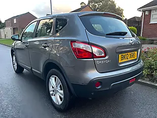 Used 2012 Nissan Qashqai Acenta Grey - Interior and Exterior details 8