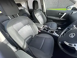 Used 2012 Nissan Qashqai Acenta Silver - Interior and Exterior details 11