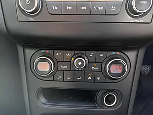 Used 2012 Nissan Qashqai Acenta Silver - Interior and Exterior details 17