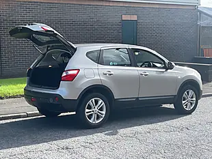 Used 2012 Nissan Qashqai Acenta Silver - Interior and Exterior details 3