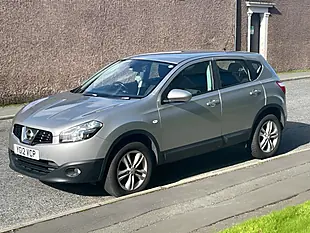 Used 2012 Nissan Qashqai Acenta Silver - Interior and Exterior details 5