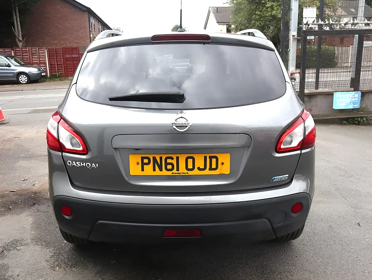 Used 2012 Nissan Qashqai N-Tec+ Grey - Interior and Exterior details 5