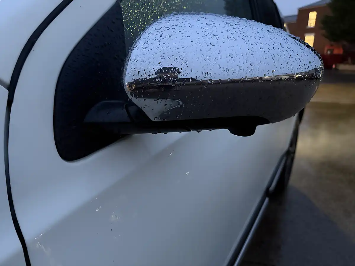 Used 2012 Nissan Qashqai N-Tec Plus Pearl White - Interior and Exterior details 17