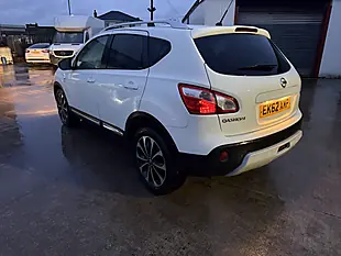 Used 2012 Nissan Qashqai N-Tec Plus Pearl White - Interior and Exterior details 4