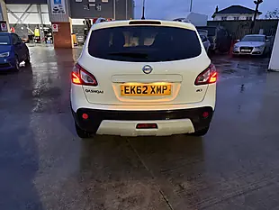 Used 2012 Nissan Qashqai N-Tec Plus Pearl White - Interior and Exterior details 8