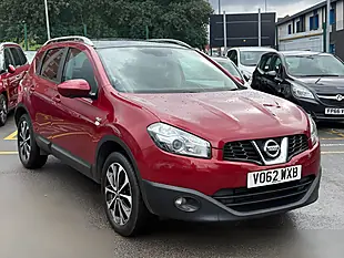 Used 2012 Nissan Qashqai N-Tec+ Red - Interior and Exterior details 6