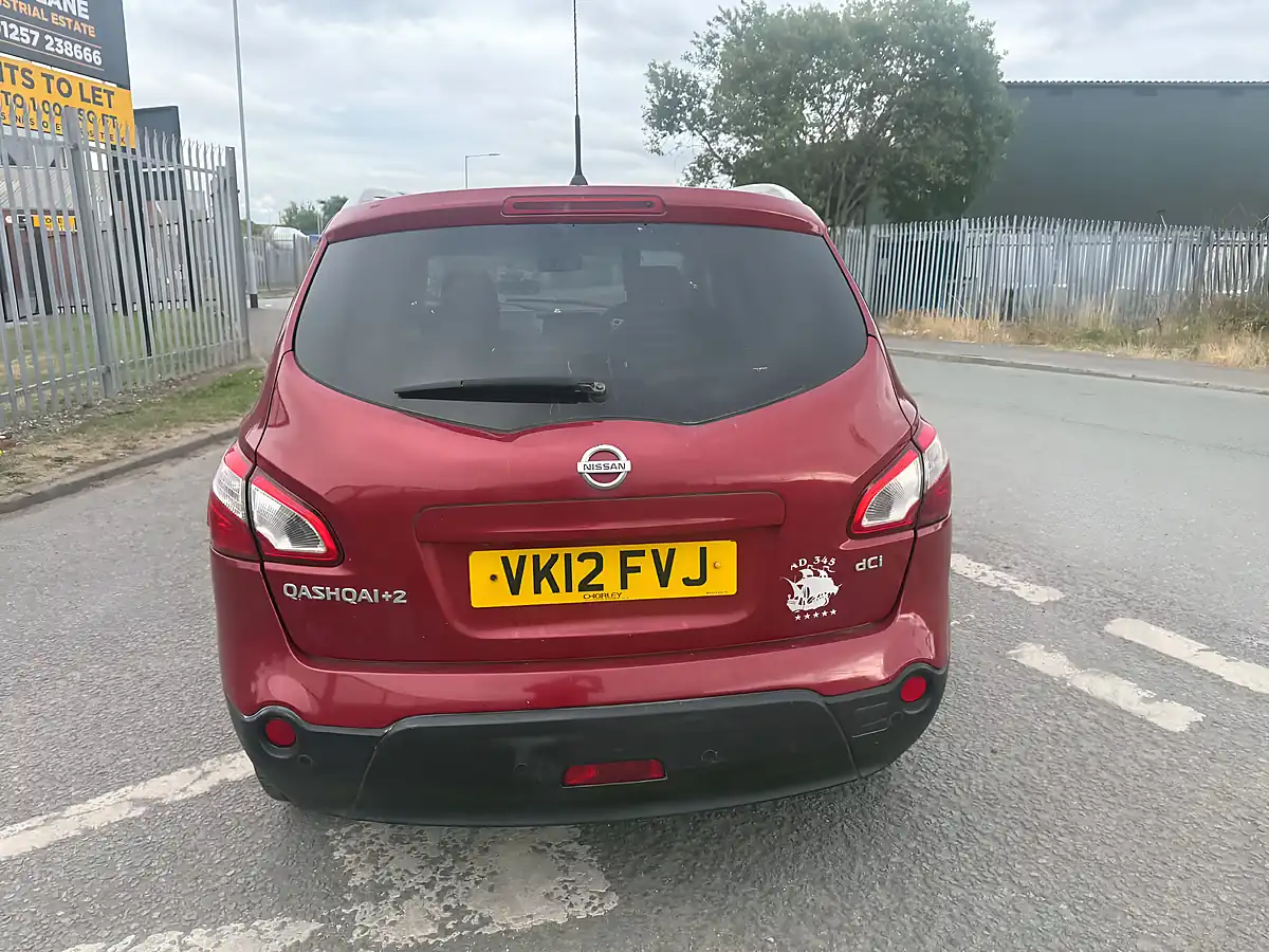 Used 2012 Nissan Qashqai N-Tec+ Red - Interior and Exterior details 20