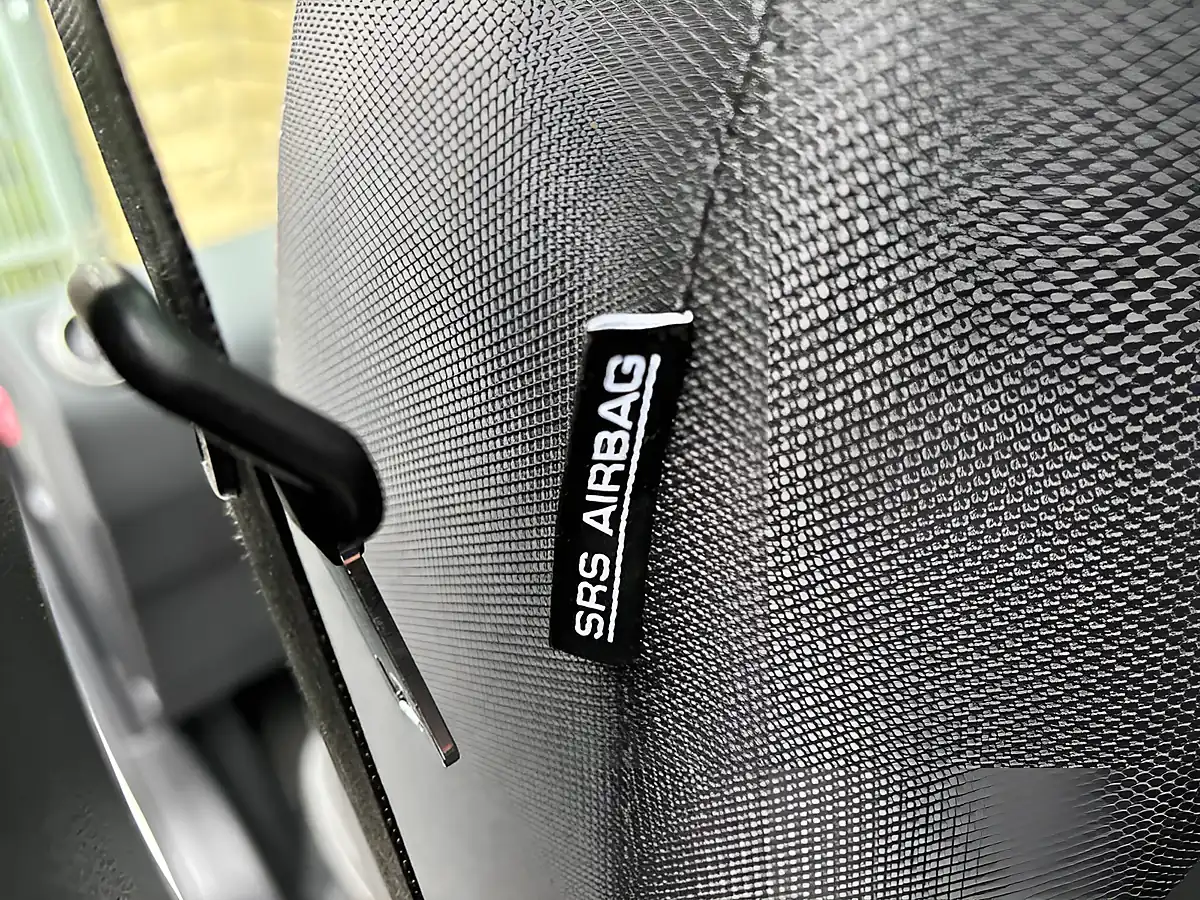 Used 2012 Nissan Qashqai N-Tec+ White - Interior and Exterior details 17