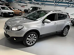 Used 2012 Nissan Qashqai Tekna Silver - Interior and Exterior details 9