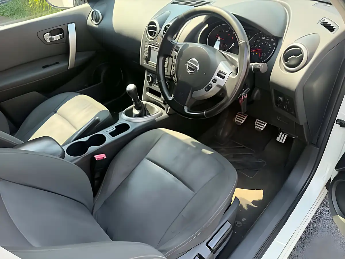 Used 2012 Nissan Qashqai+2 N-Tec+ - Interior and Exterior details 17