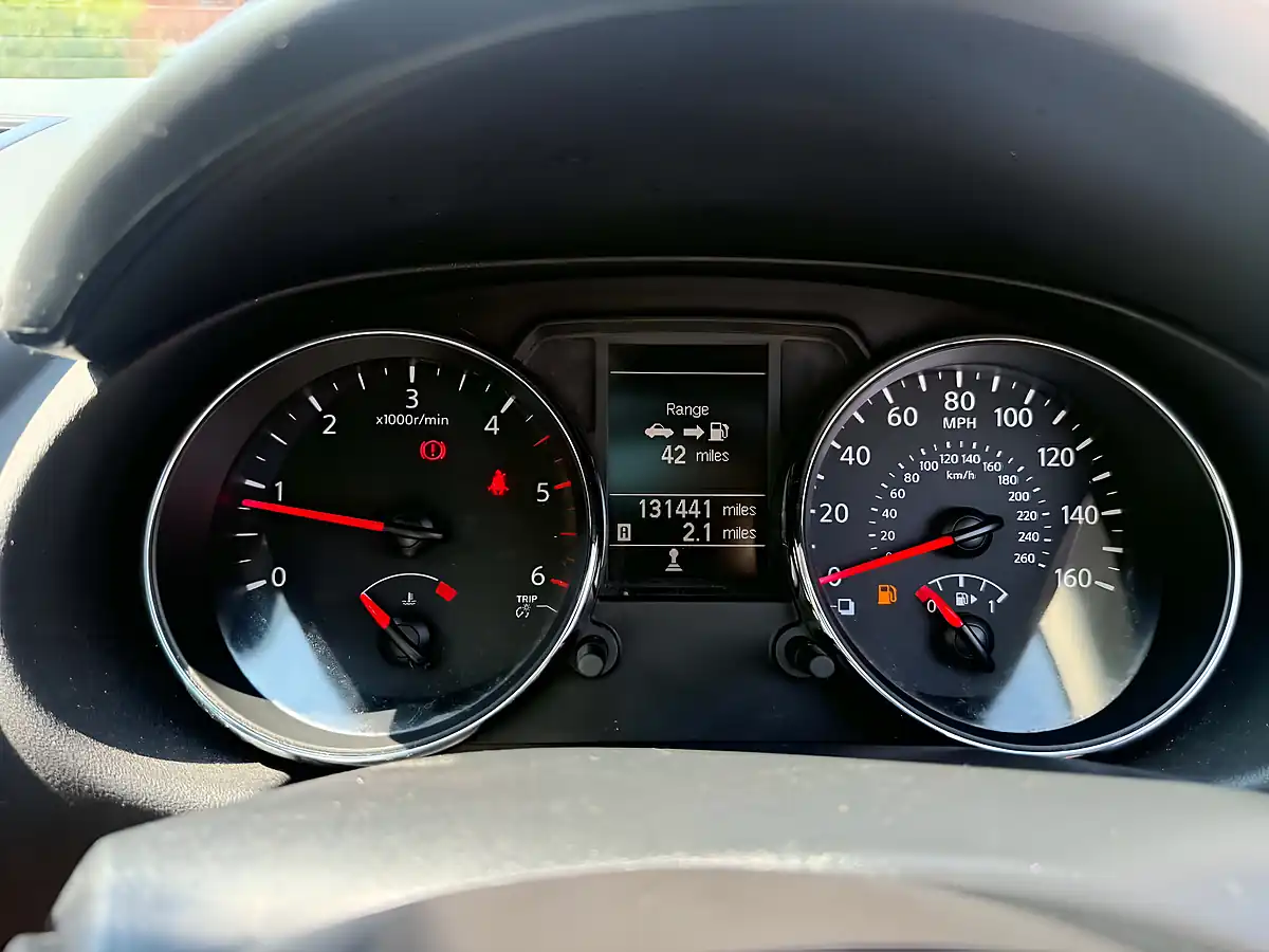 Used 2012 Nissan Qashqai+2 N-Tec+ - Interior and Exterior details 18