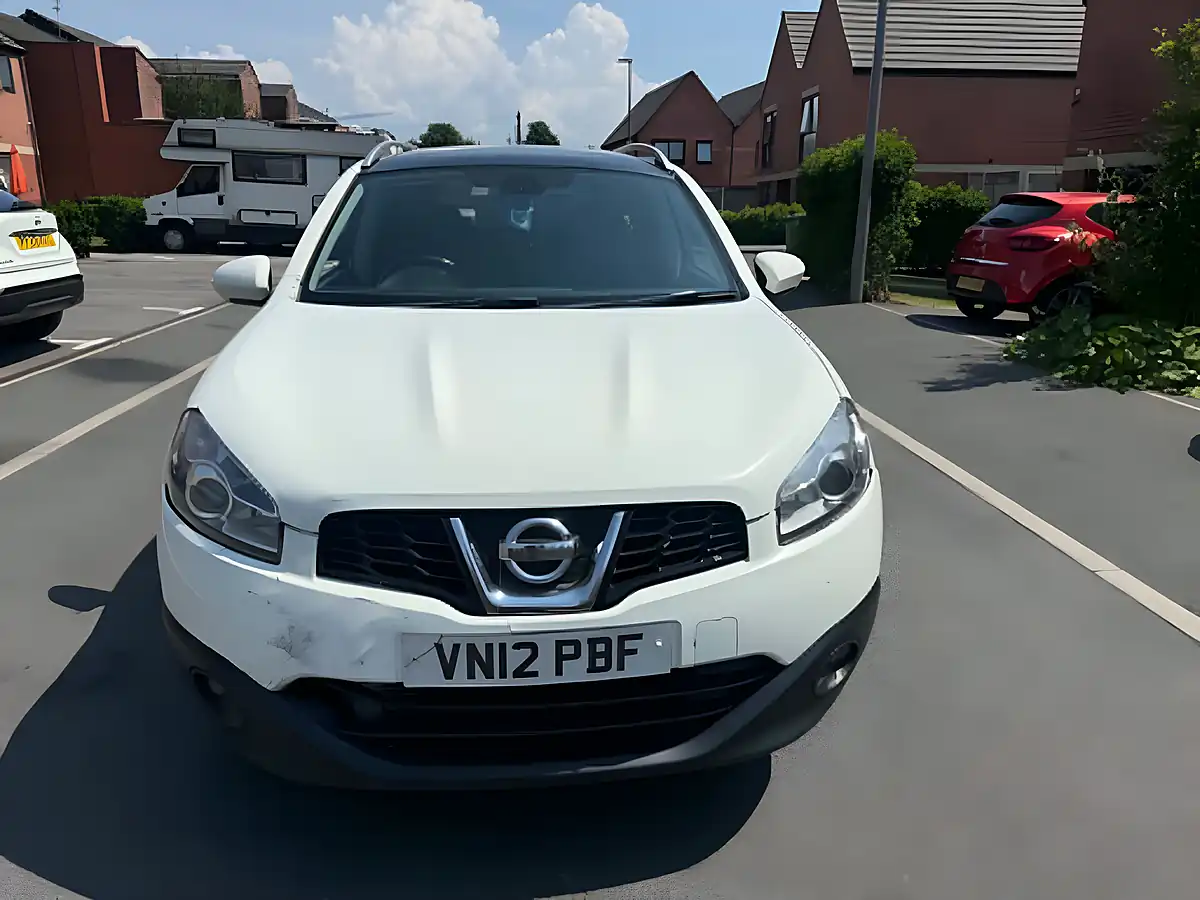 Used 2012 Nissan Qashqai+2 N-Tec+ - Interior and Exterior details 3