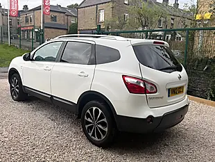 Used 2012 Nissan Qashqai+2 N-Tec White - Interior and Exterior details 7
