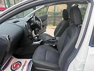 Used 2012 Nissan Qashqai+2 N-Tec White - Interior and Exterior details 9