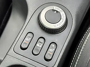 Used 2012 Nissan QASHQAI+2 Tekna White - Interior and Exterior details 15