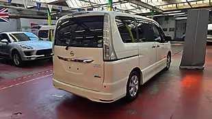 Used 2012 Nissan Serena Highway Star White - Interior and Exterior details 3
