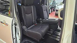 Used 2012 Nissan Serena Highway Star White - Interior and Exterior details 6
