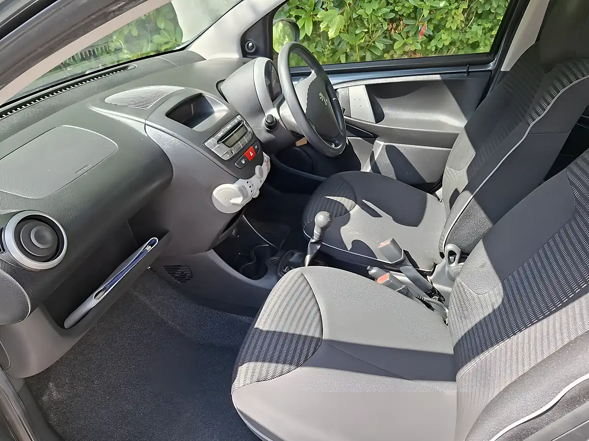 Used 2012 Peugeot 107 Active Grey - Interior and Exterior details 11