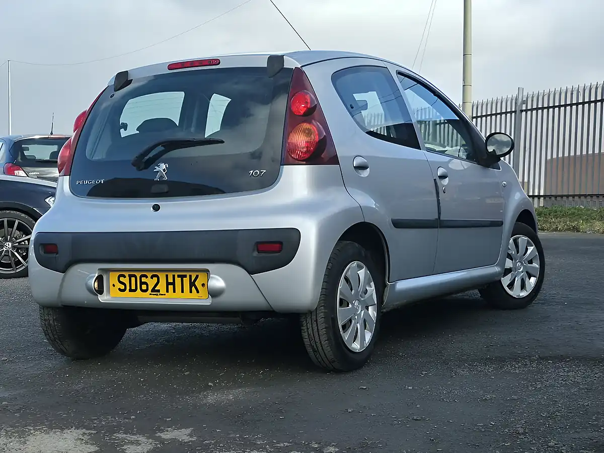 Used 2012 Peugeot 107 Active Silver - Interior and Exterior details 15