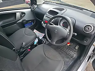 Used 2012 Peugeot 107 Active Silver - Interior and Exterior details 5